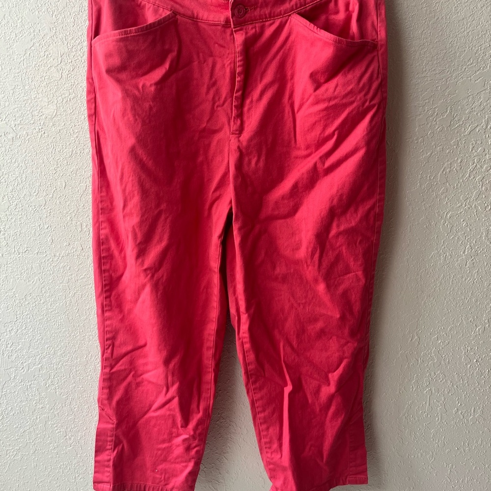 Bill Blass Bold Pink Jeanswear